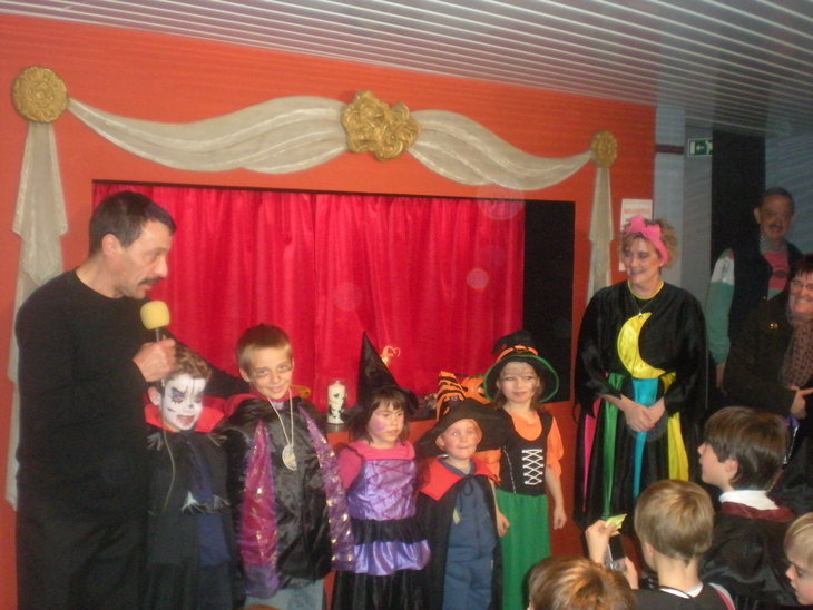 Voorstellingen Halloweenhappening de poppenkast