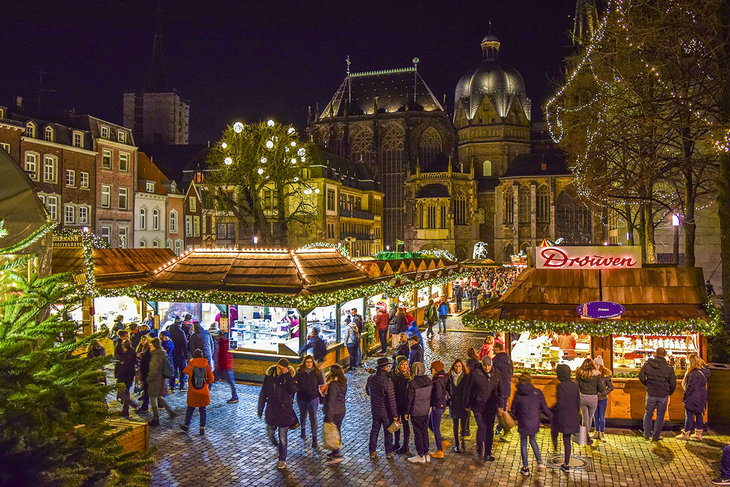 Ontspanning Busuitstap Kerstmarkt Aken