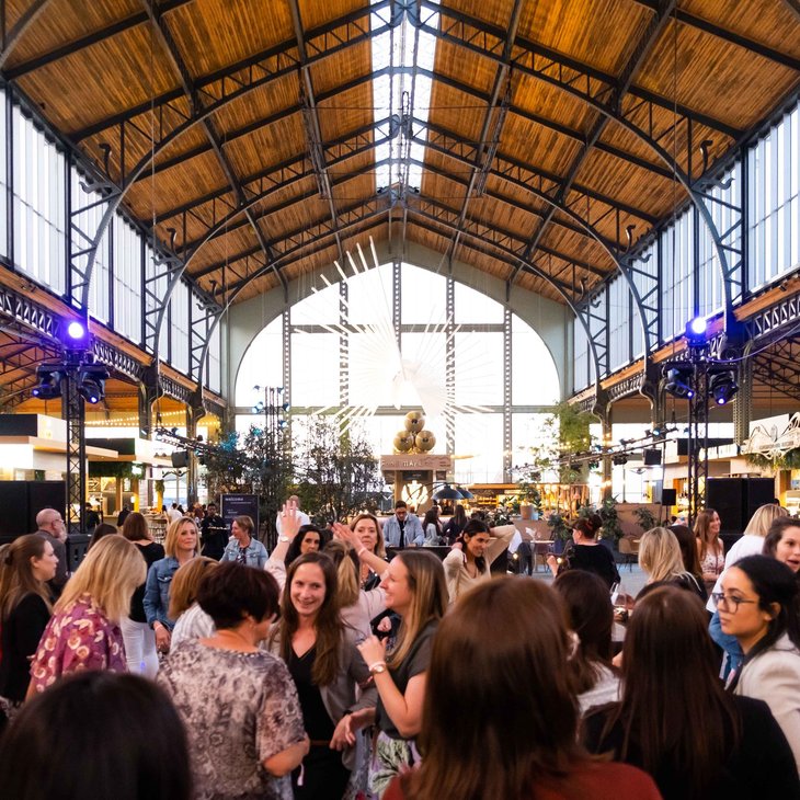 Nachtleven International Party La Gare Maritime - Food Market | Powered Just A Night